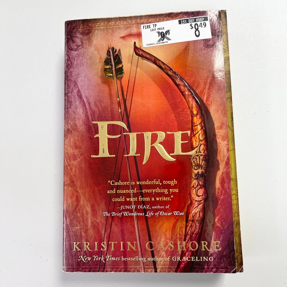 Fire Graceling Realm Series #2 Kristin Cashore‎ (2011 Trade Paperback)